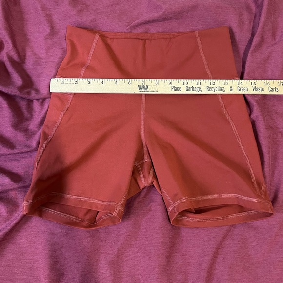 **SOLD**Old Navy Active Go Dry Bike Shorts; Burnt Orange/Red Color; Size M - Picture 4 of 6